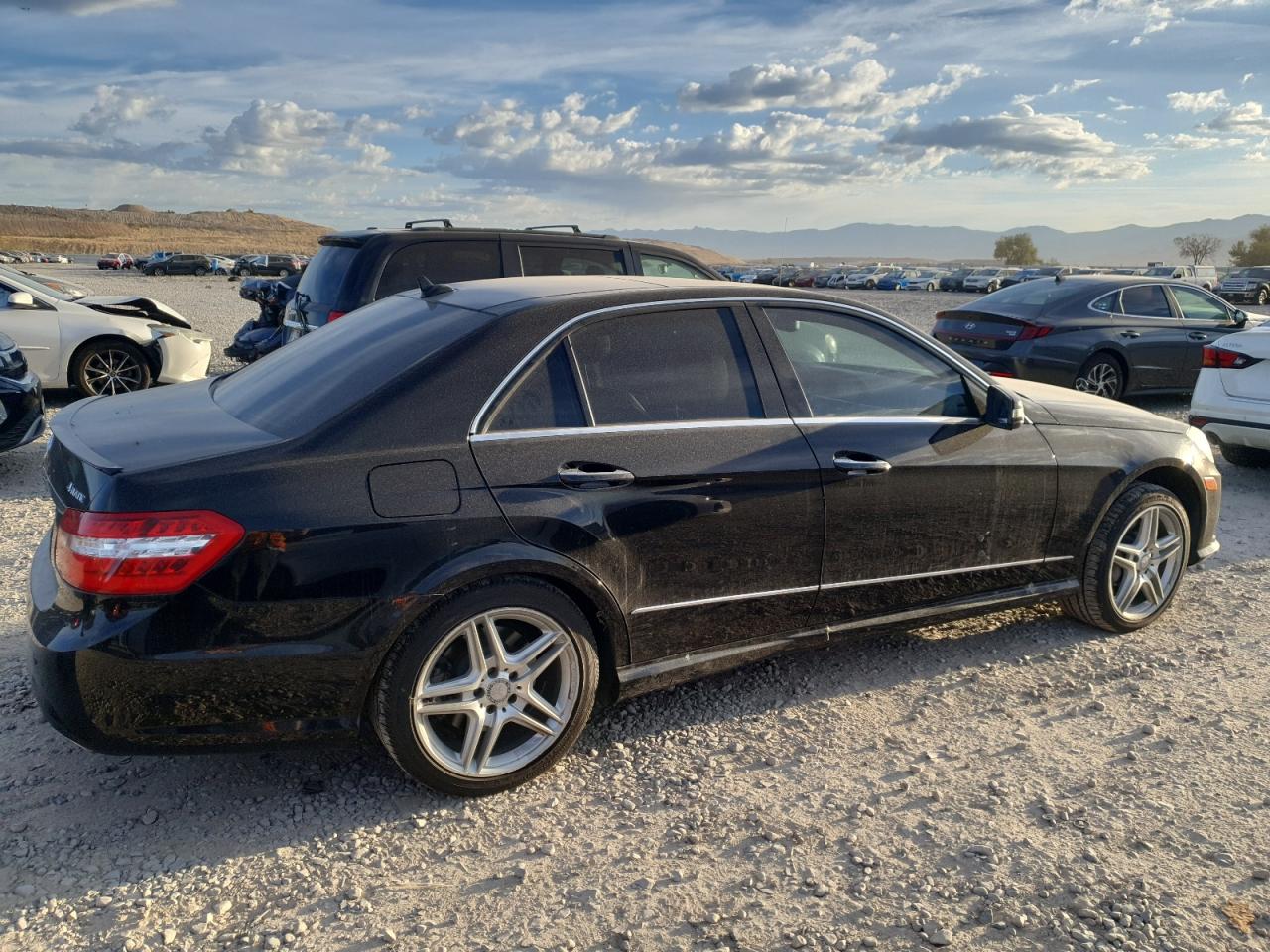 MERCEDES-BENZ E-CLASS 550 4MATIC