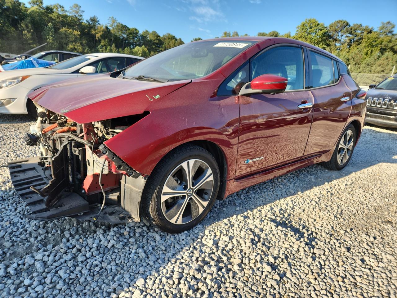 NISSAN LEAF S