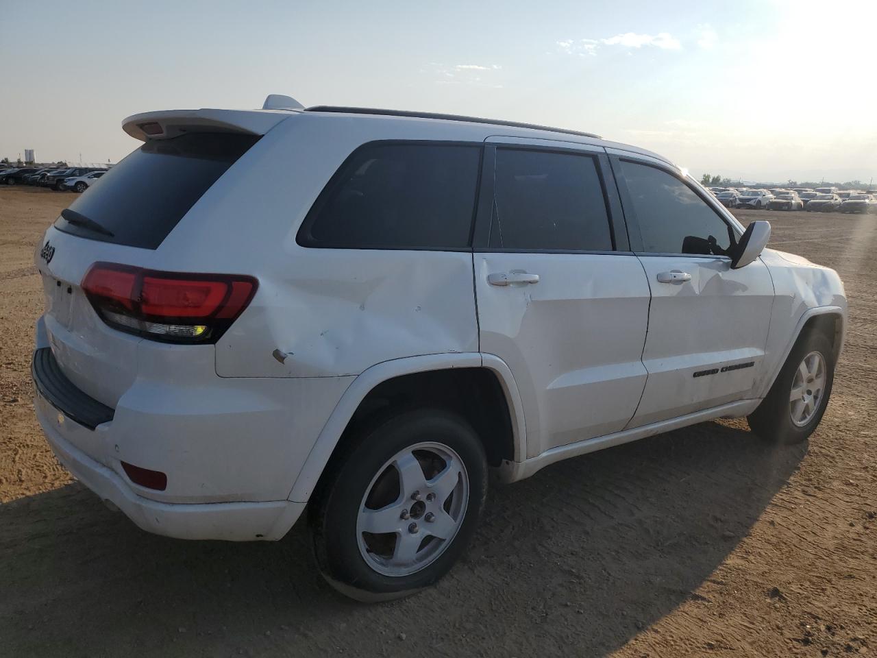 JEEP GRAND CHEROKEE LAREDO