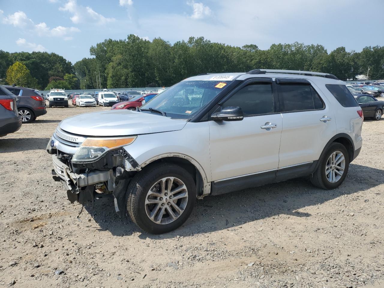 FORD EXPLORER XLT