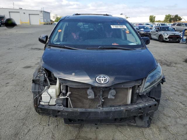2016 TOYOTA SIENNA SE 5TDXK3DCXGS749829