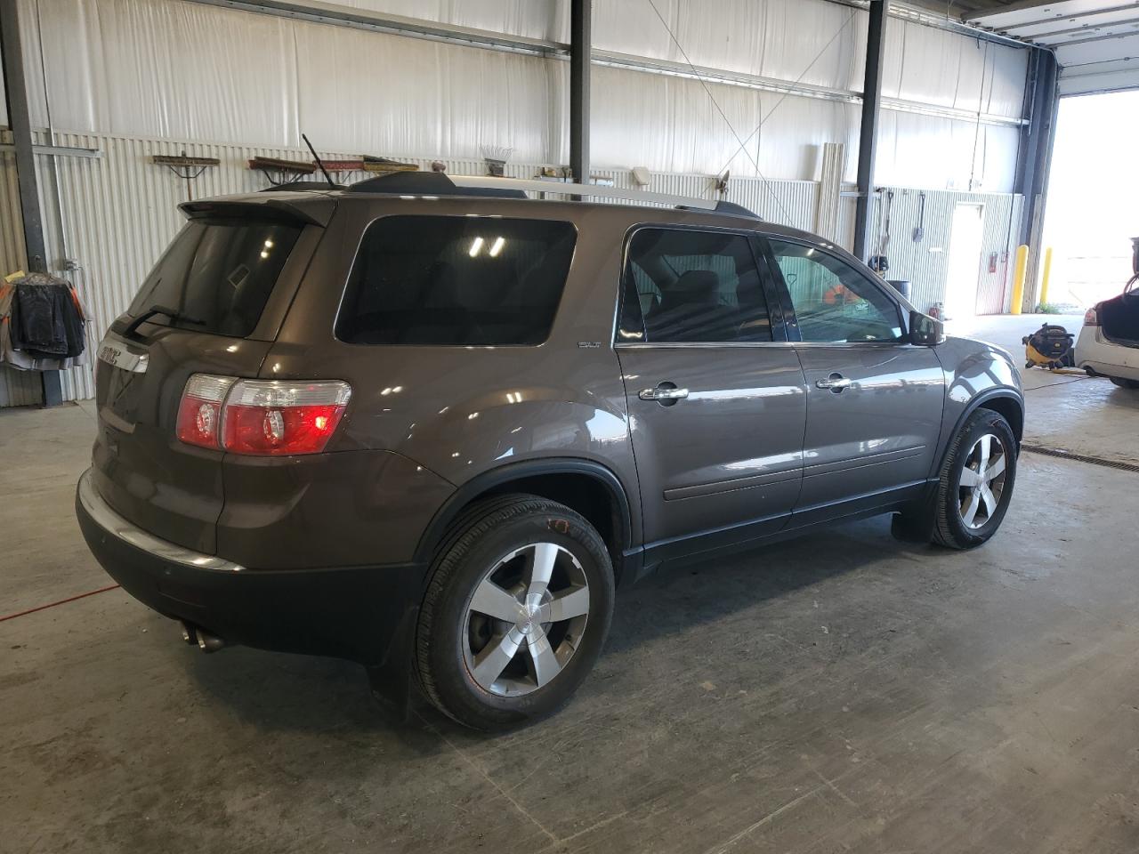 GMC ACADIA SLT-1