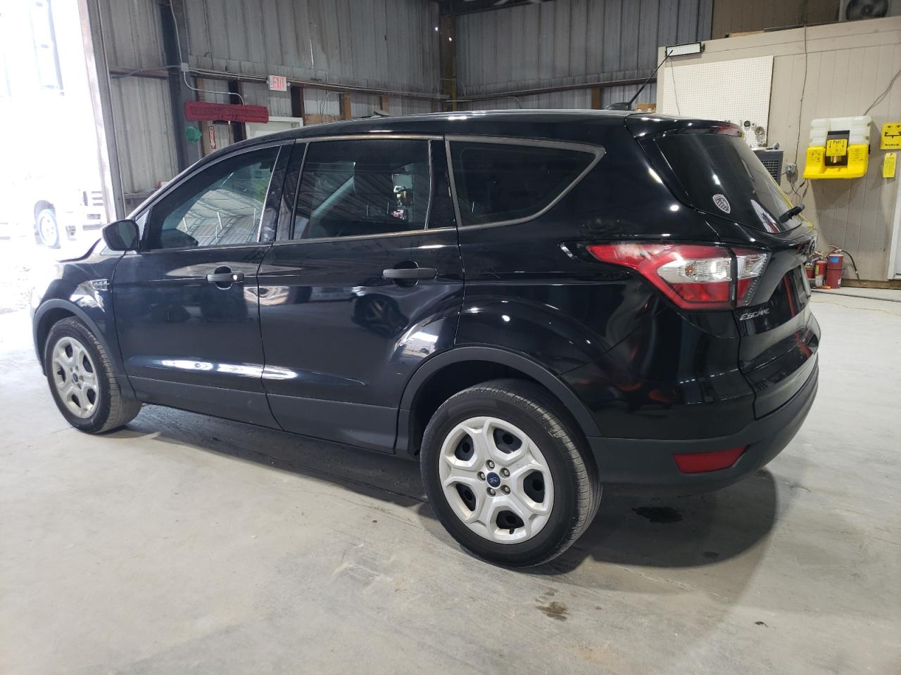 FORD ESCAPE S