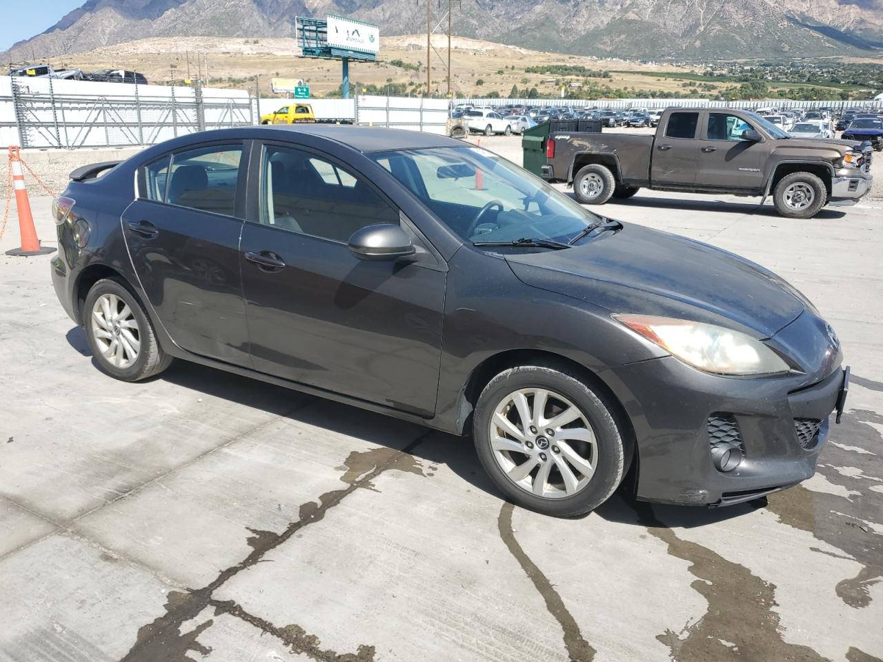 MAZDA 3 I