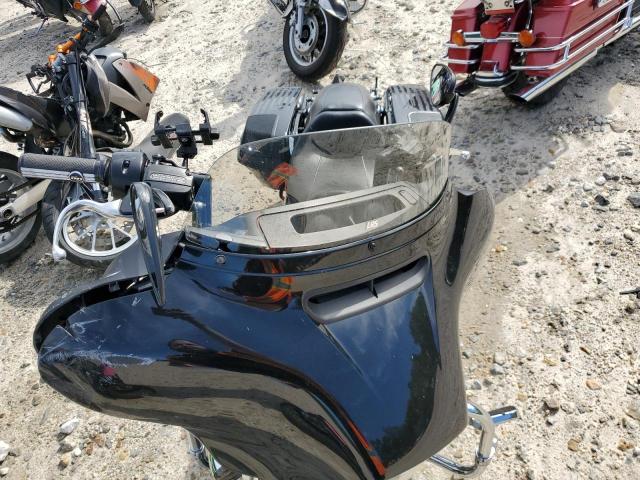 2018 HARLEY-DAVIDSON FLHX STREE 1HD1KBC1XJB658993