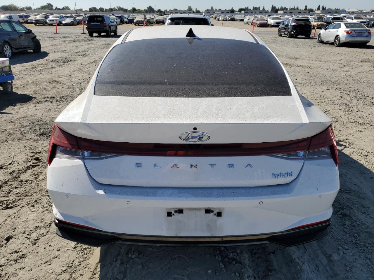 HYUNDAI ELANTRA LIMITED