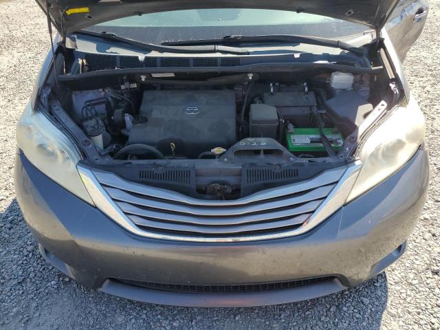 2015 TOYOTA SIENNA XLE #3286773899