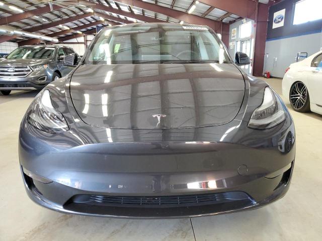 2024 TESLA MODEL Y 7SAYGDEE4RF023552