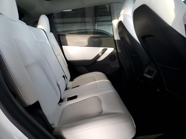 2022 TESLA MODEL Y 7SAYGDEE7NF355141