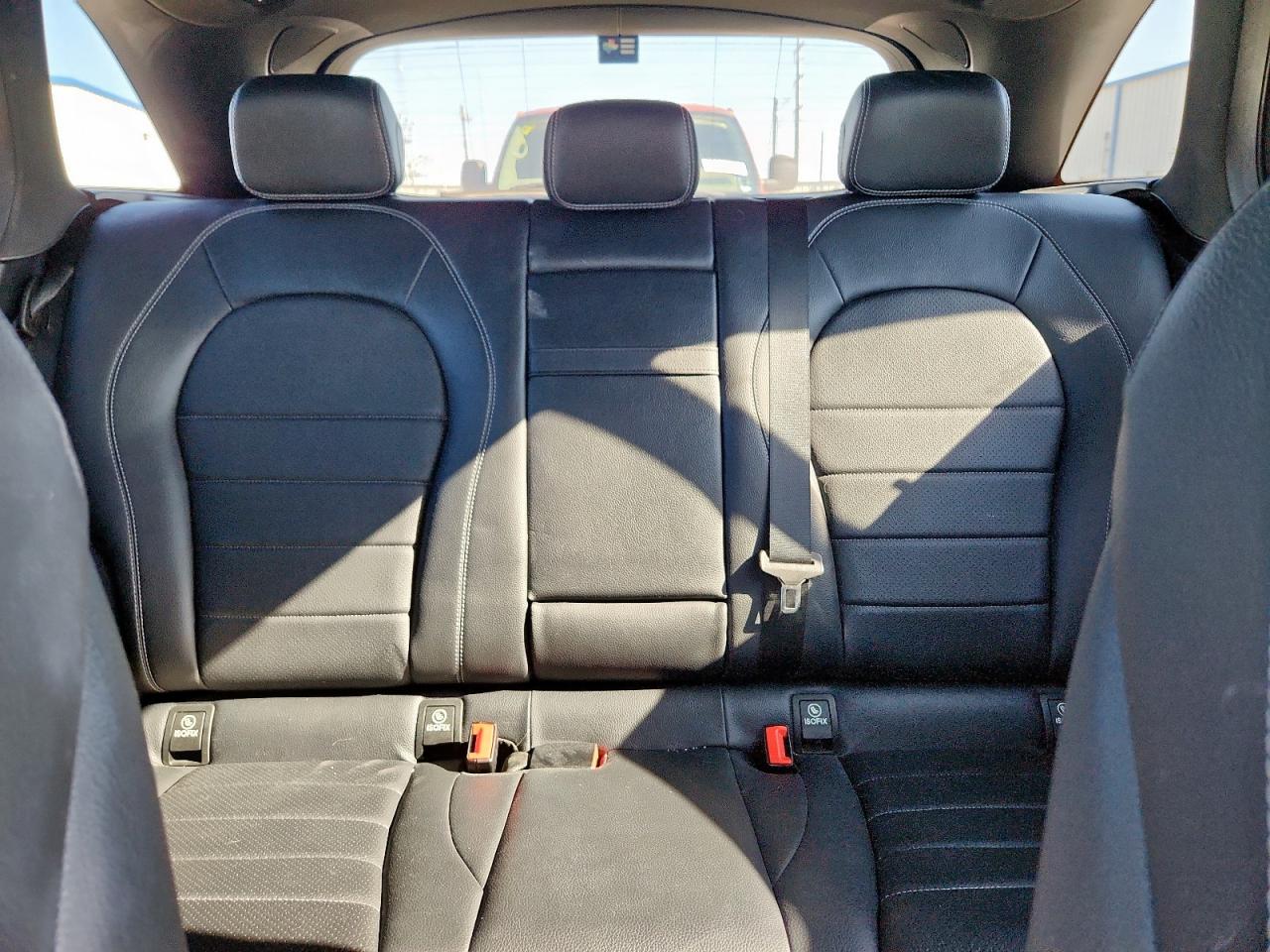 MERCEDES-BENZ GLC-CLASS 300 4MATIC