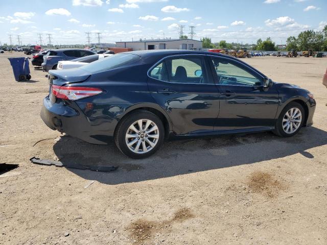 2018 TOYOTA CAMRY LE A 4T1B11HK0JU575786