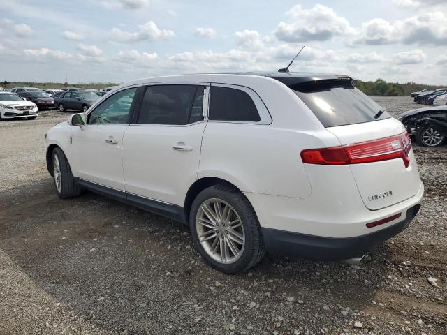 2019 LINCOLN MKT 2LMHJ5ATXKBL03150