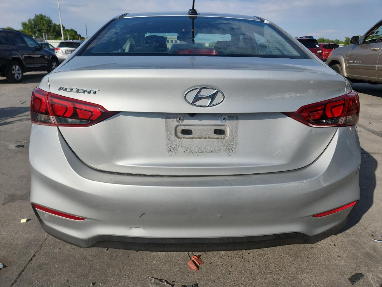 HYUNDAI ACCENT SE
