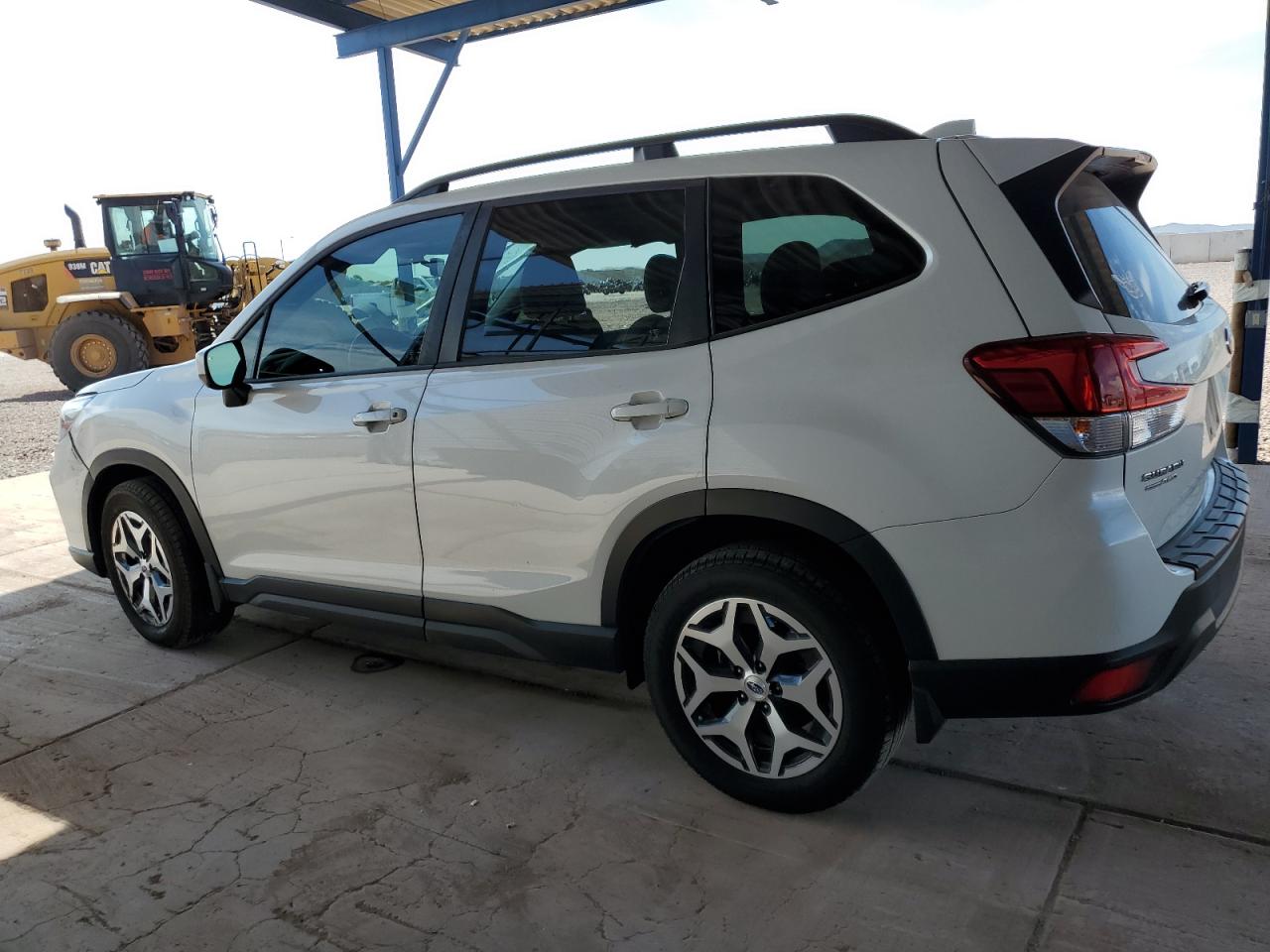 SUBARU FORESTER PREMIUM