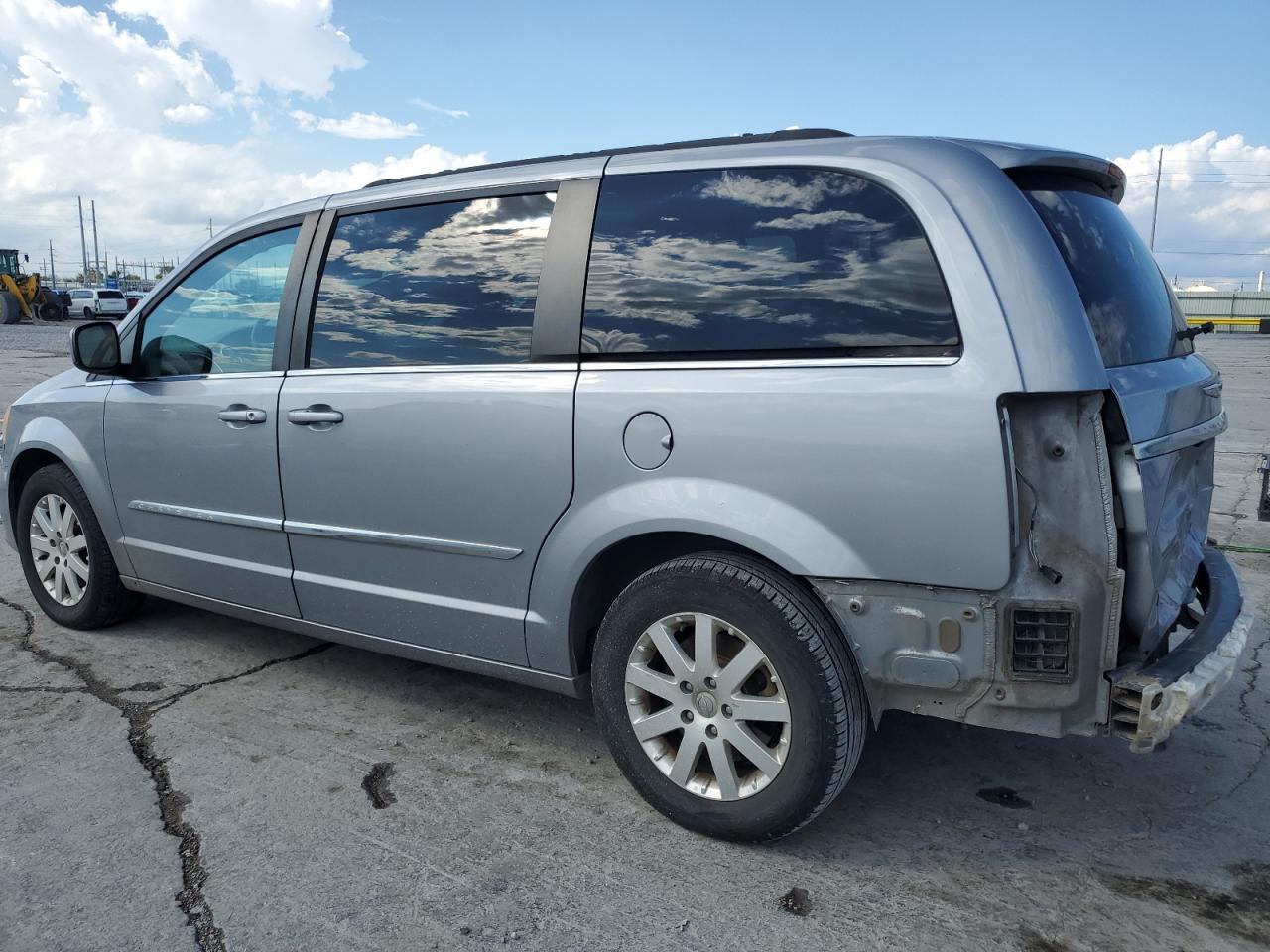 CHRYSLER TOWN & COUNTRY TOURING