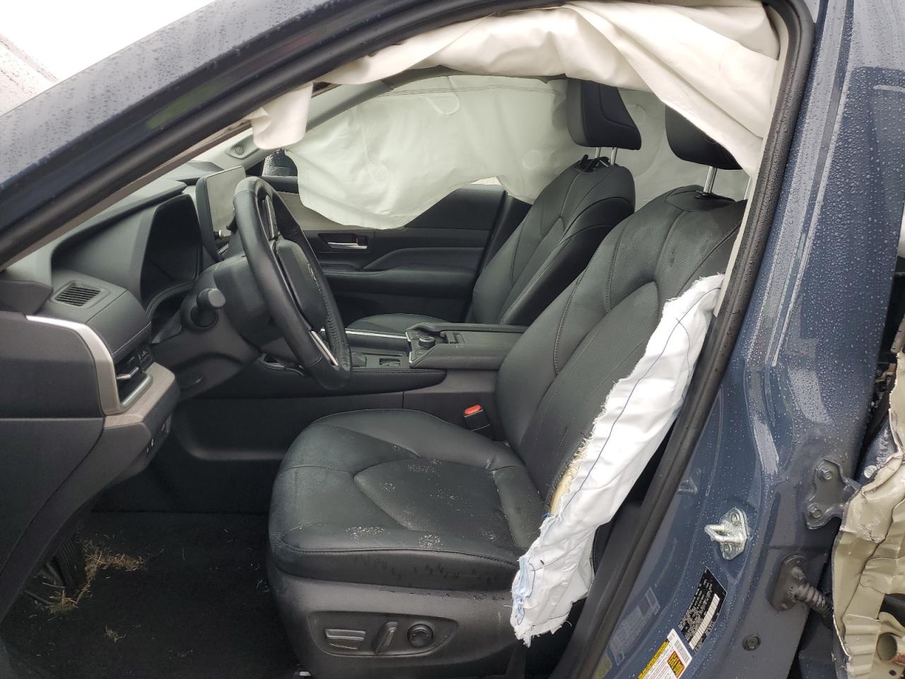 TOYOTA HIGHLANDER XLE