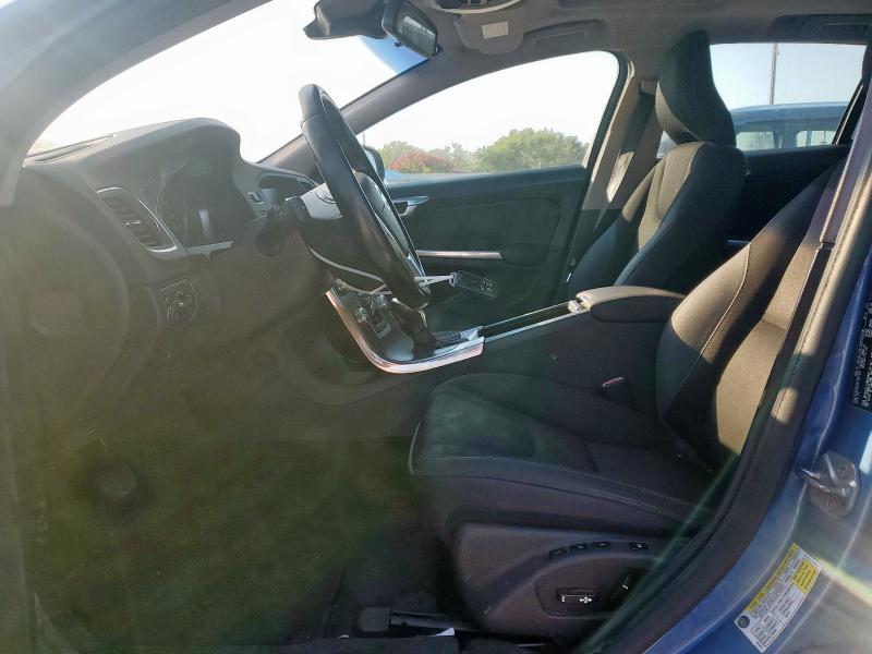2015 VOLVO V60 YV1612SJ2F1247123