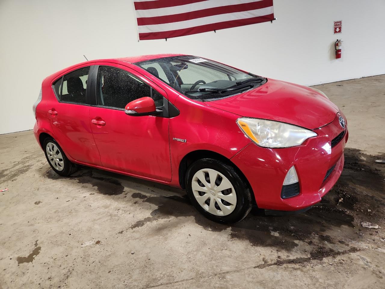 TOYOTA PRIUS C