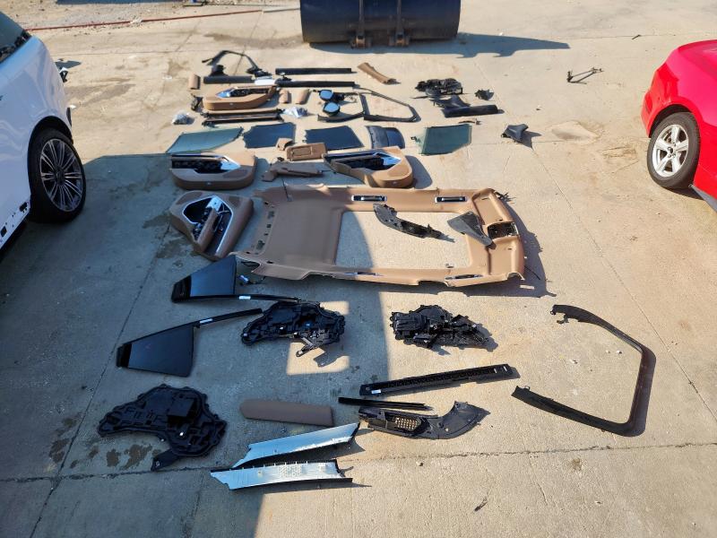 2024 LAND ROVER RANGE ROVE - SALKP9E98RA230644