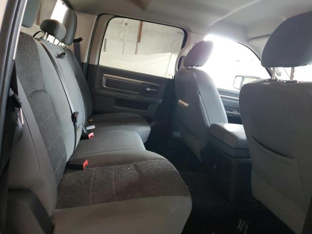 2016 RAM 1500 SLT 3C6RR7LT1GG388851