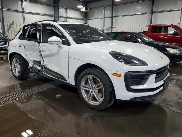 2022 PORSCHE MACAN WP1AA2A55NLB09582