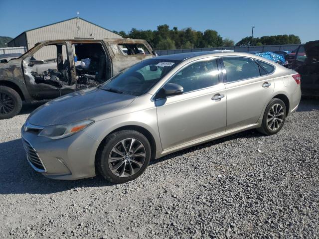 TOYOTA AVALON XLE