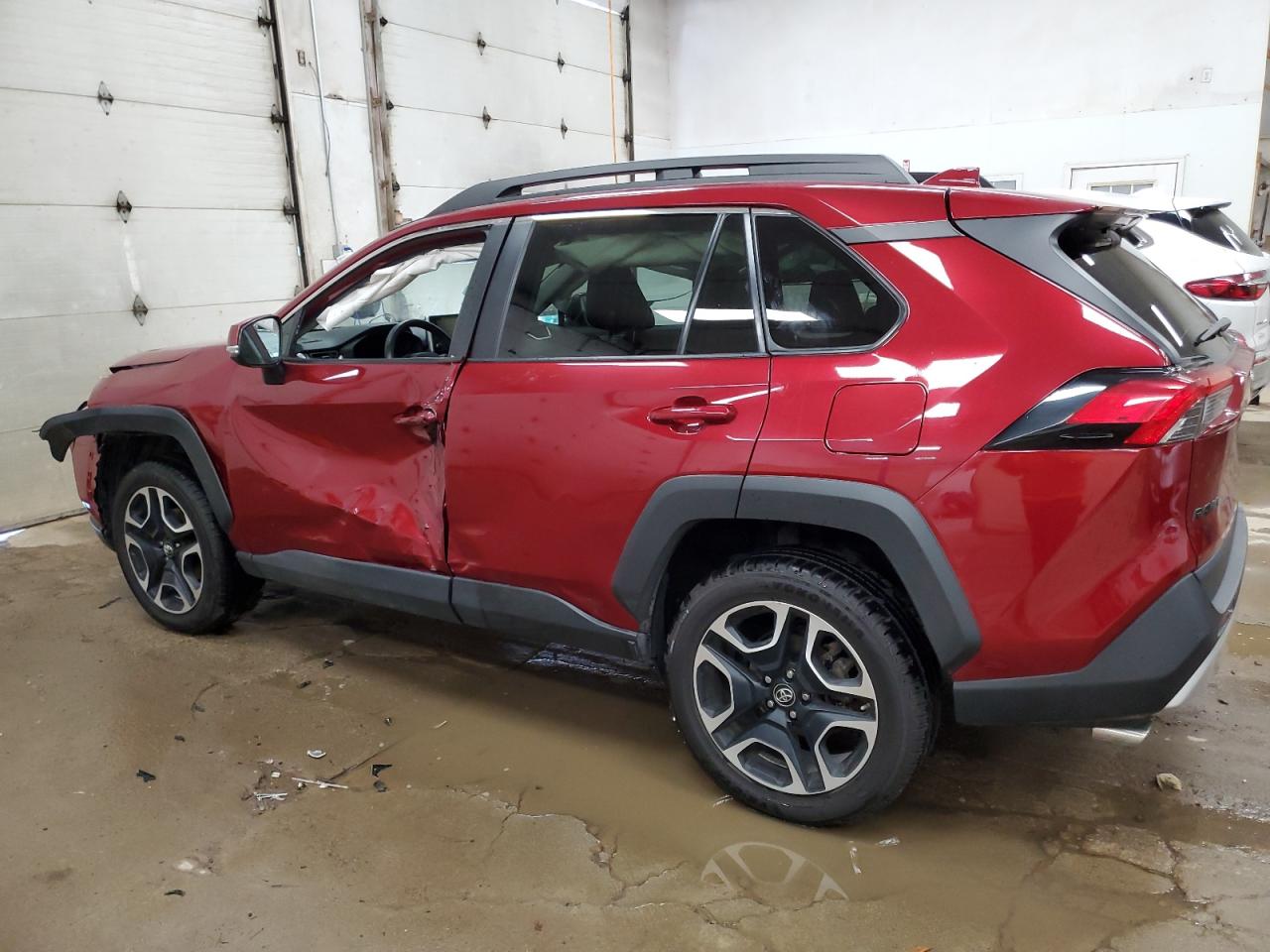 TOYOTA RAV4 ADVENTURE
