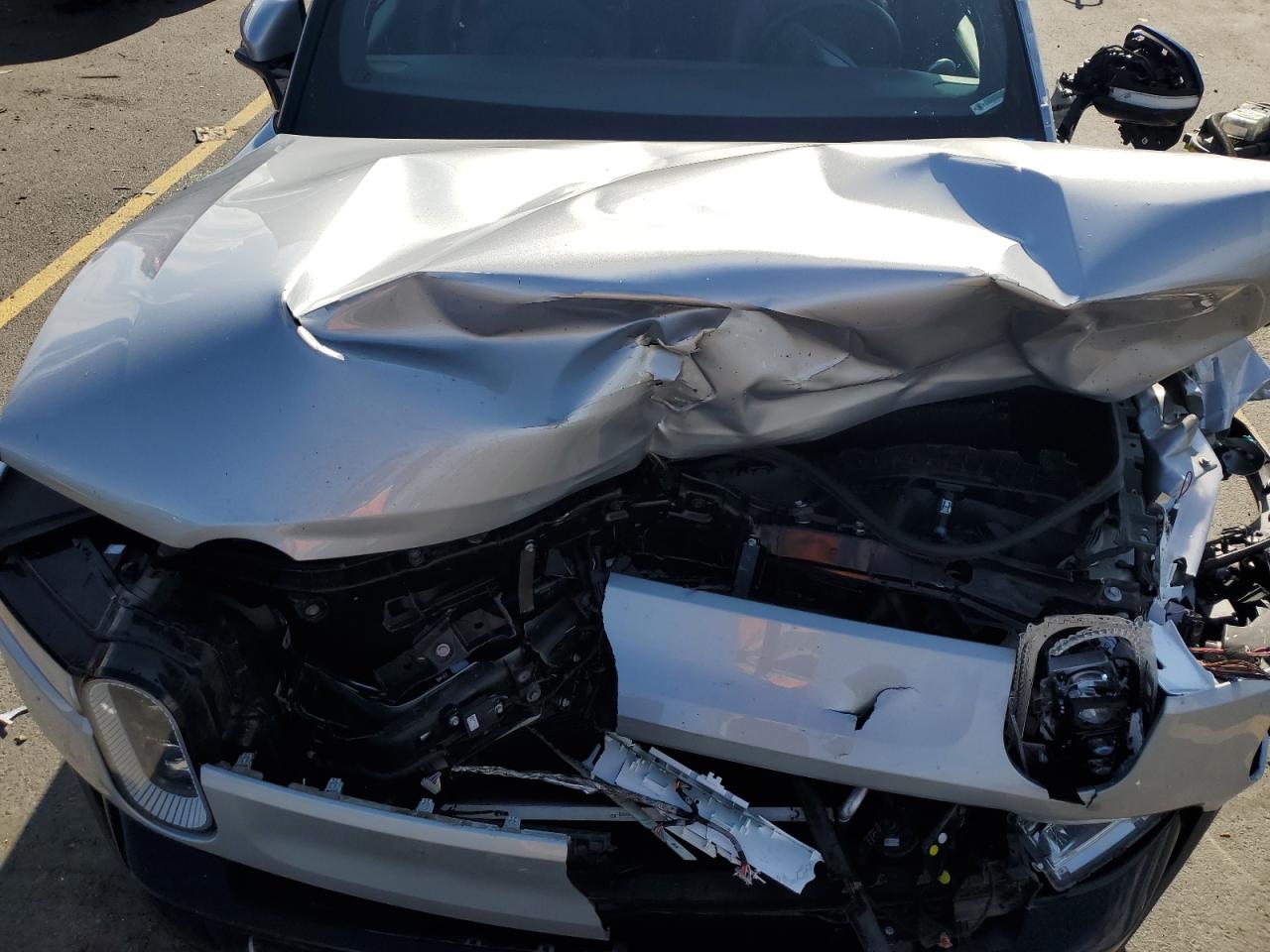 RIVIAN R1T LAUNCH EDITION