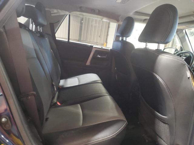 2019 TOYOTA 4RUNNER SR JTEBU5JR2K5682565