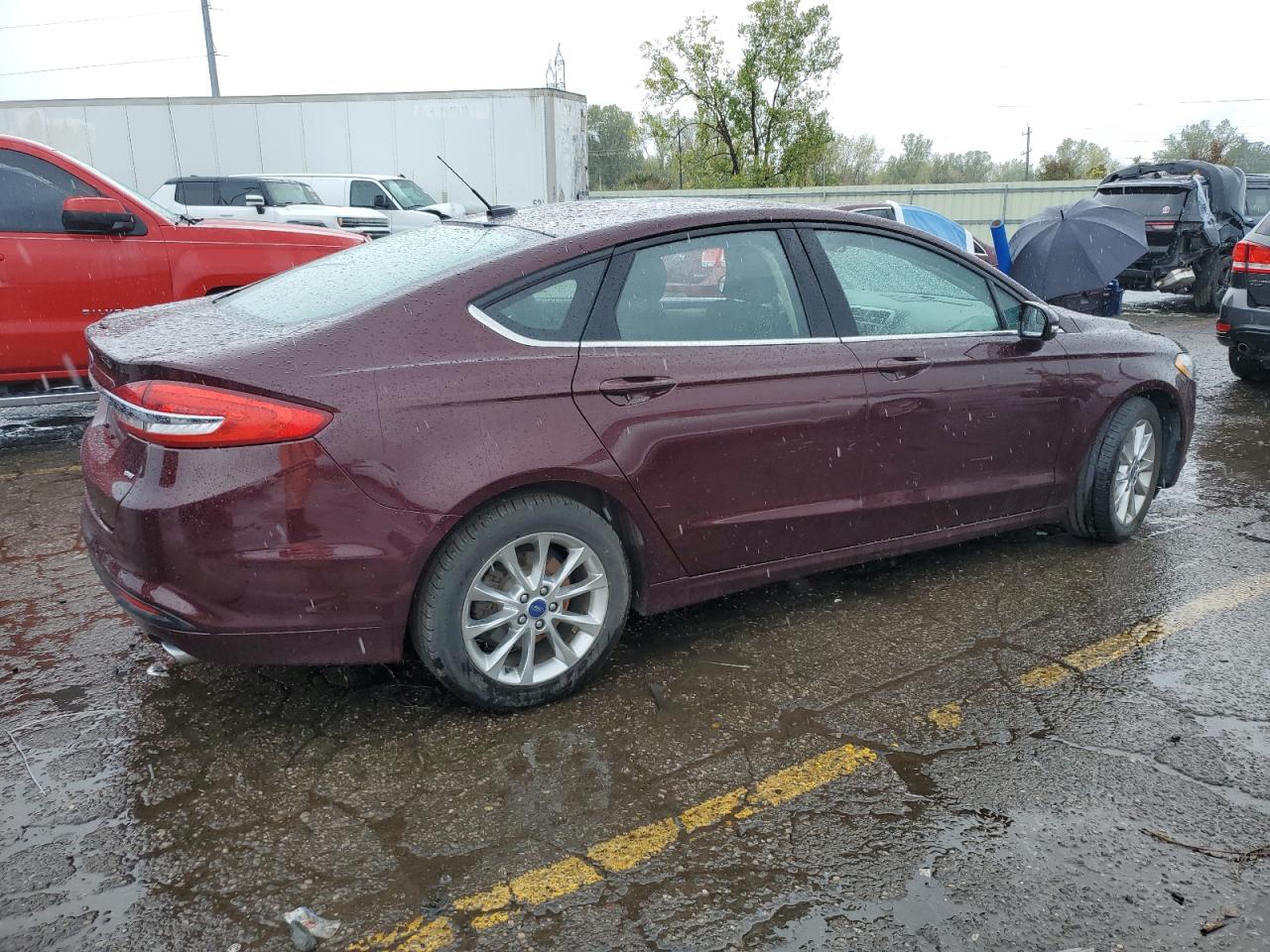 FORD FUSION SE