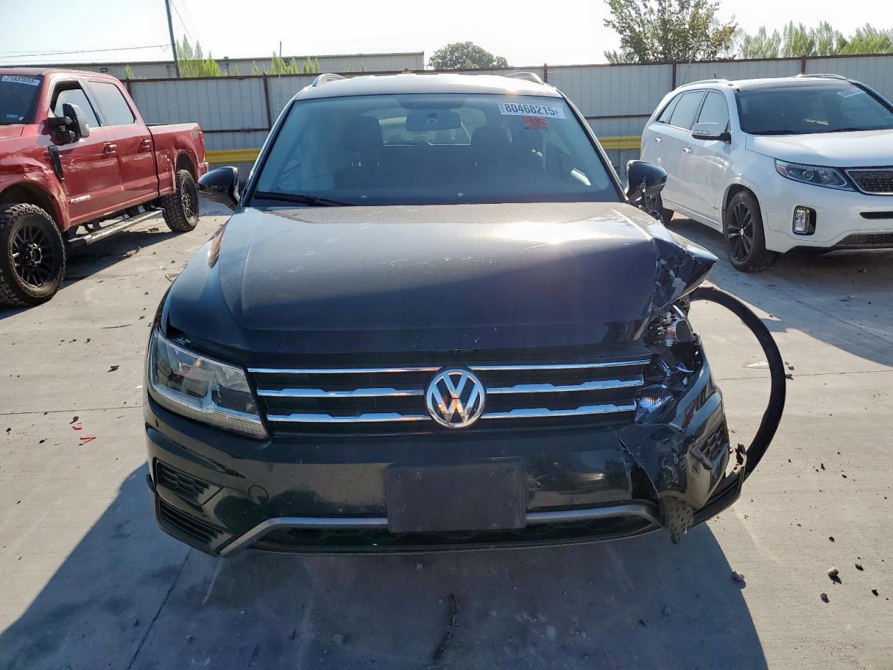 VOLKSWAGEN TIGUAN S
