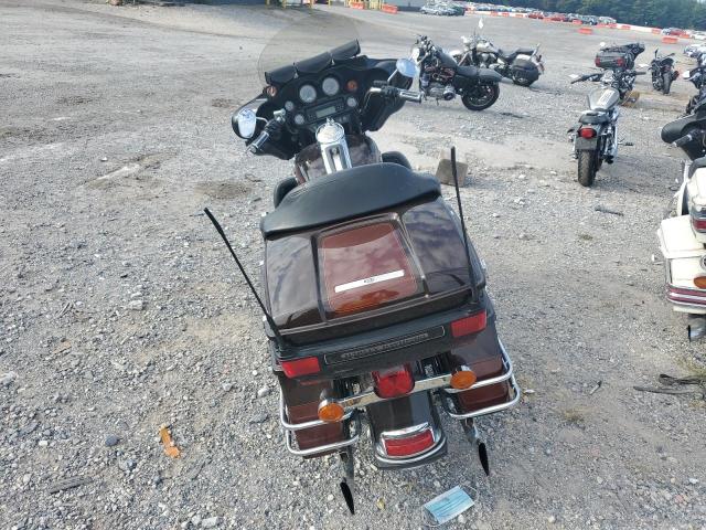 2011 HARLEY-DAVIDSON FLHTCU 1HD1FC413BB612299