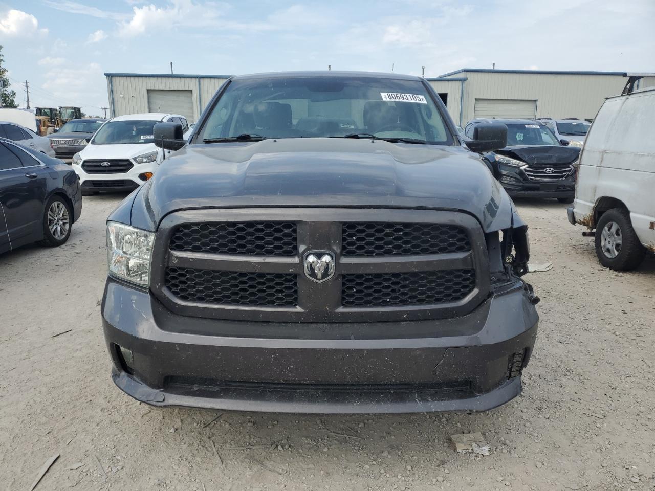 RAM 1500 ST