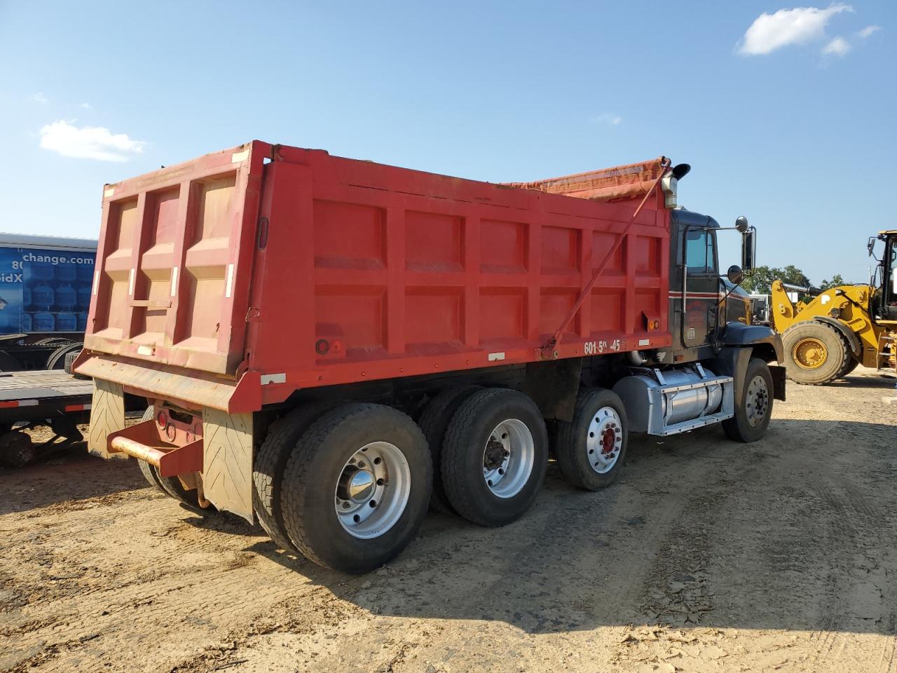 Lot #3247014229 1995 FREIGHTLINER CHASSIS