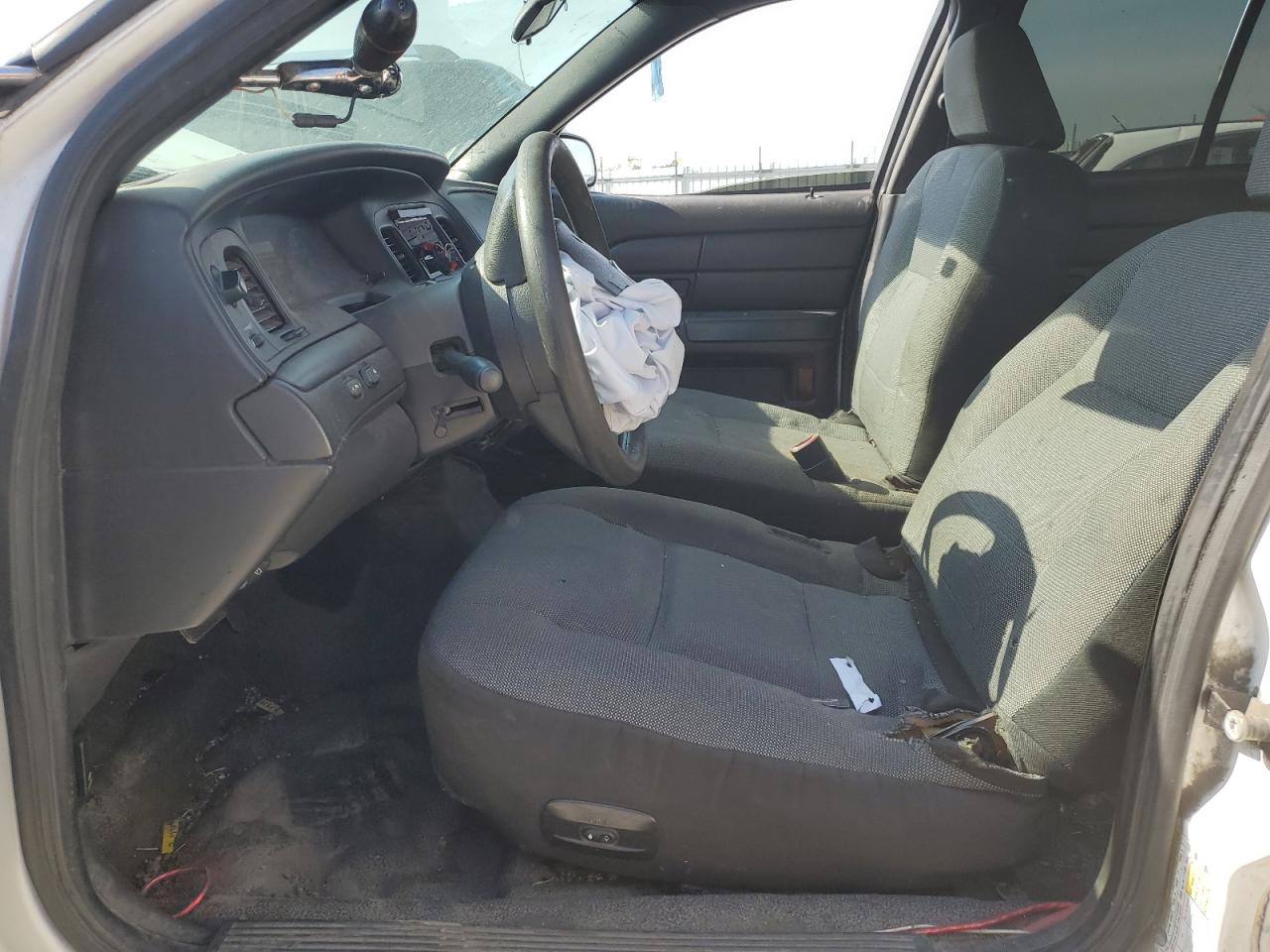 FORD CROWN VICTORIA POLICE INTERCEPTOR