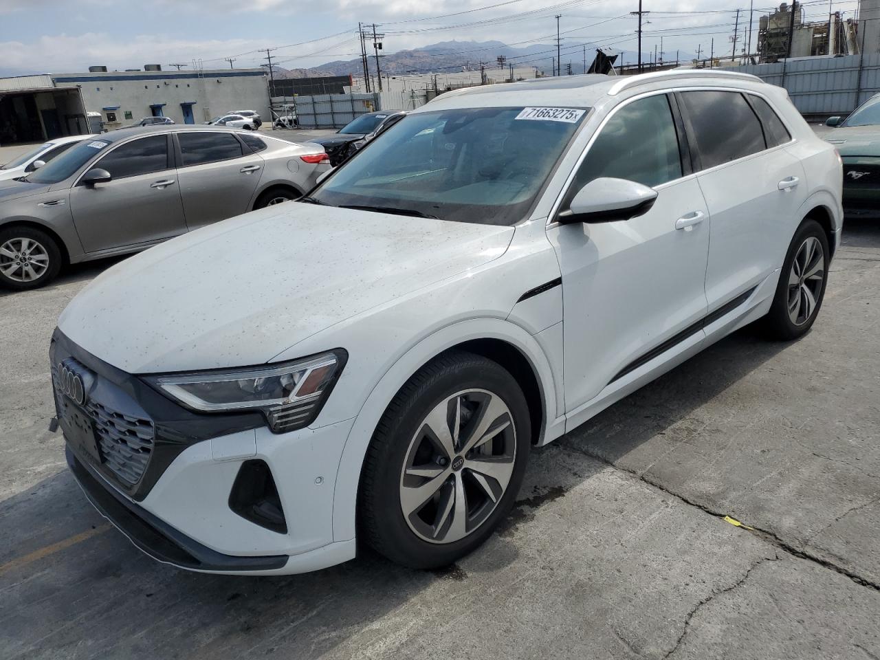 AUDI Q8 PREMIUM PLUS