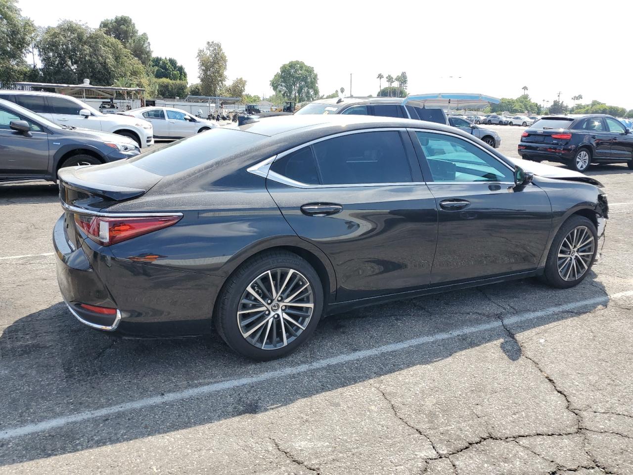 LEXUS ES 300H BASE