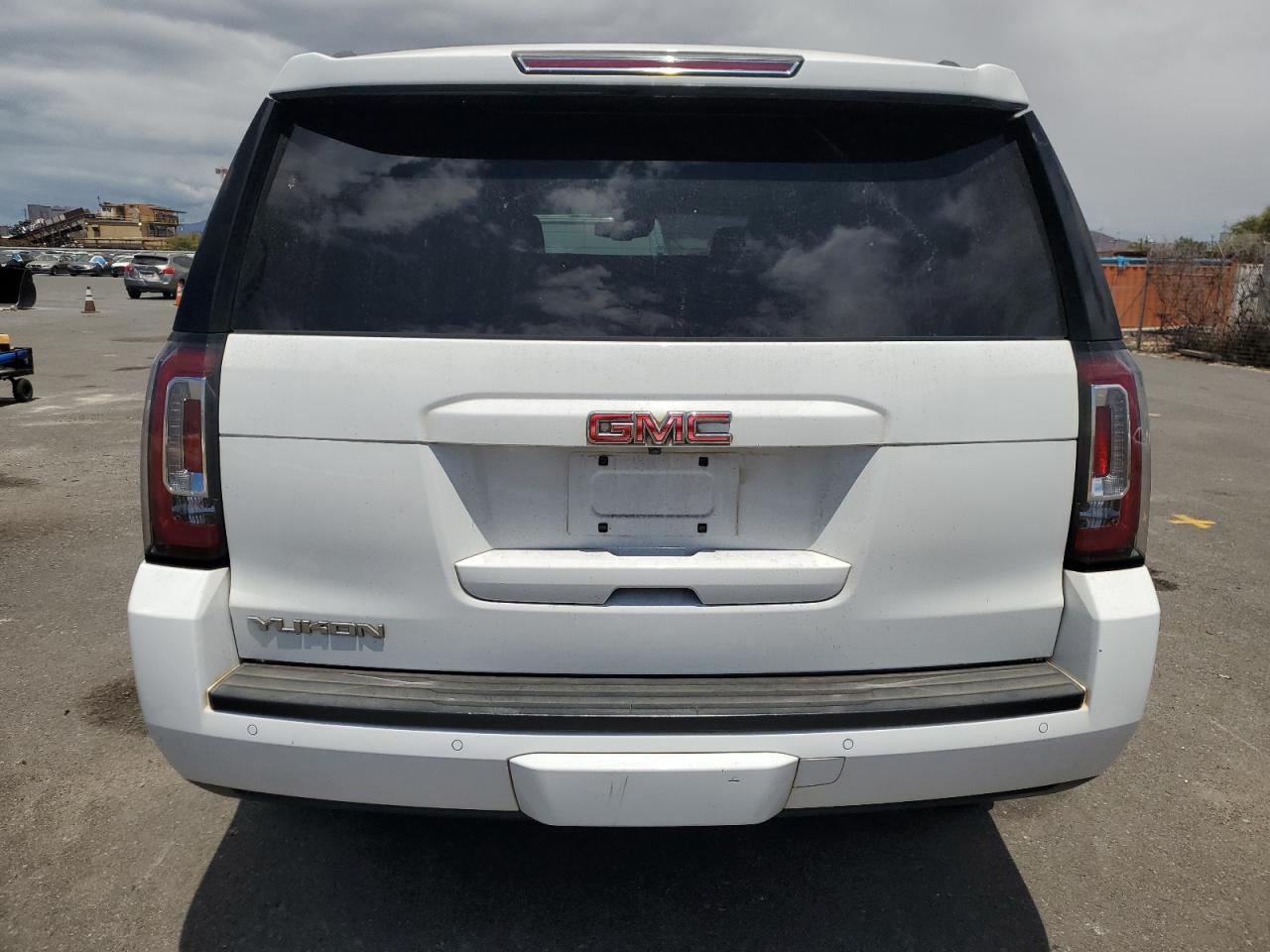 GMC YUKON SLT