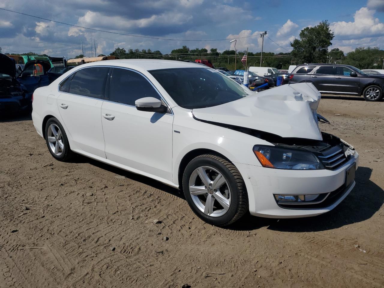 VOLKSWAGEN PASSAT S