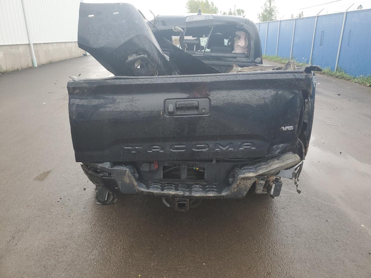 TOYOTA TACOMA DOUBLE CAB