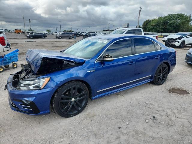 2017 VOLKSWAGEN PASSAT R-L 1VWDT7A39HC000869