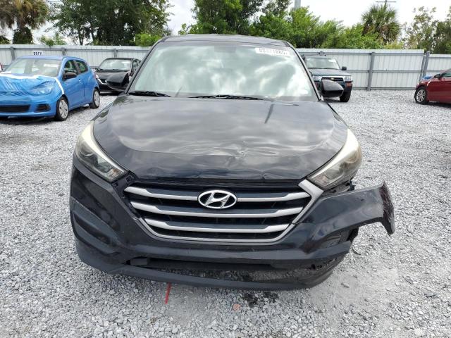 2017 HYUNDAI TUCSON SE KM8J23A48HU262124