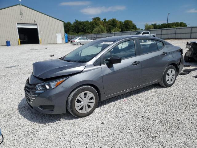 NISSAN VERSA S
