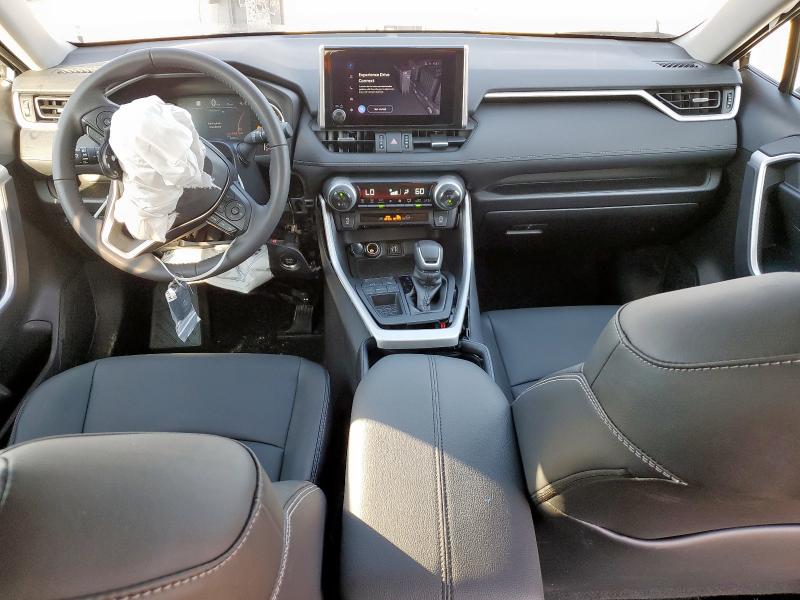 2025 TOYOTA RAV4 XLE P 2T3C1RFV3SC322441