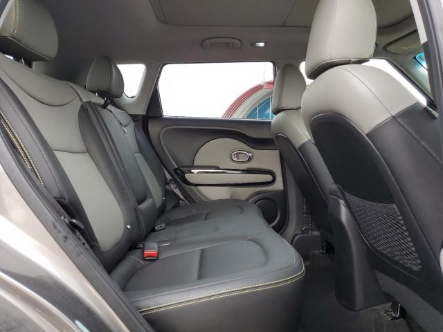 2016 KIA SOUL + KNDJP3A52G7333250