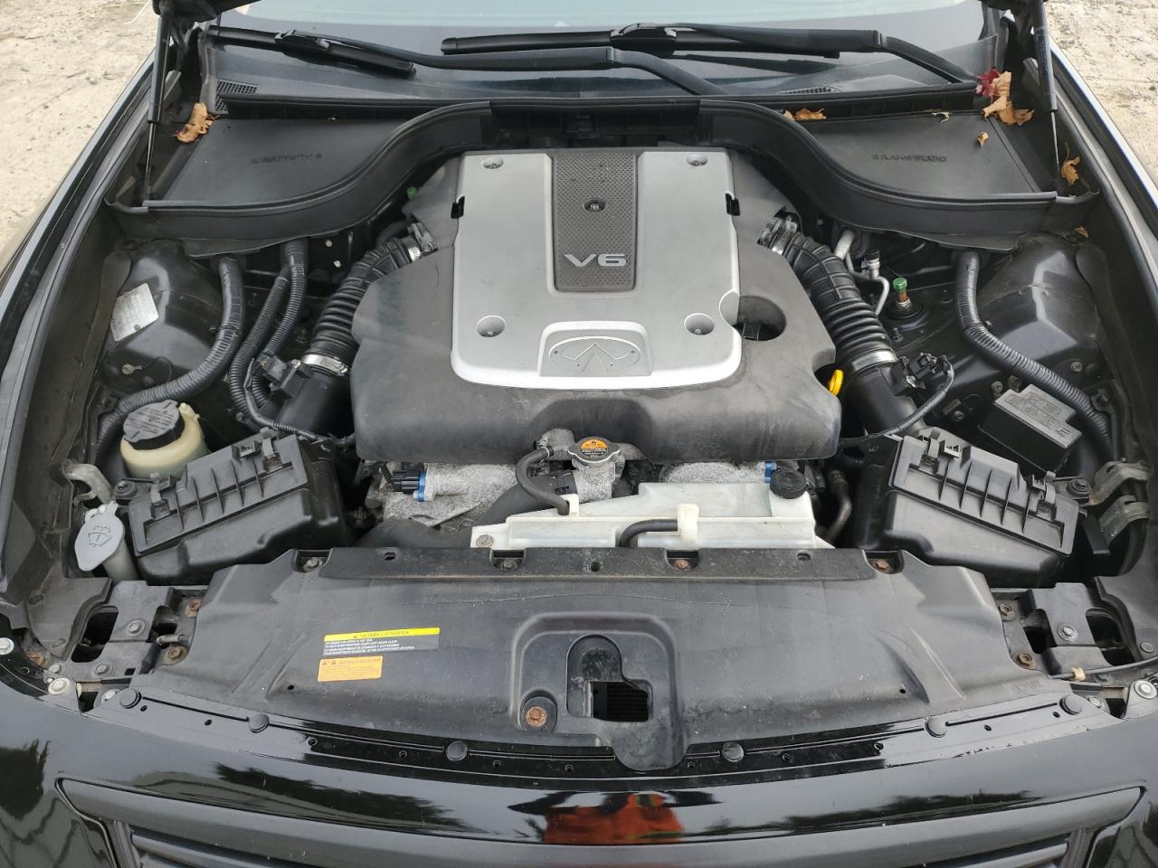 INFINITI G25 BASE