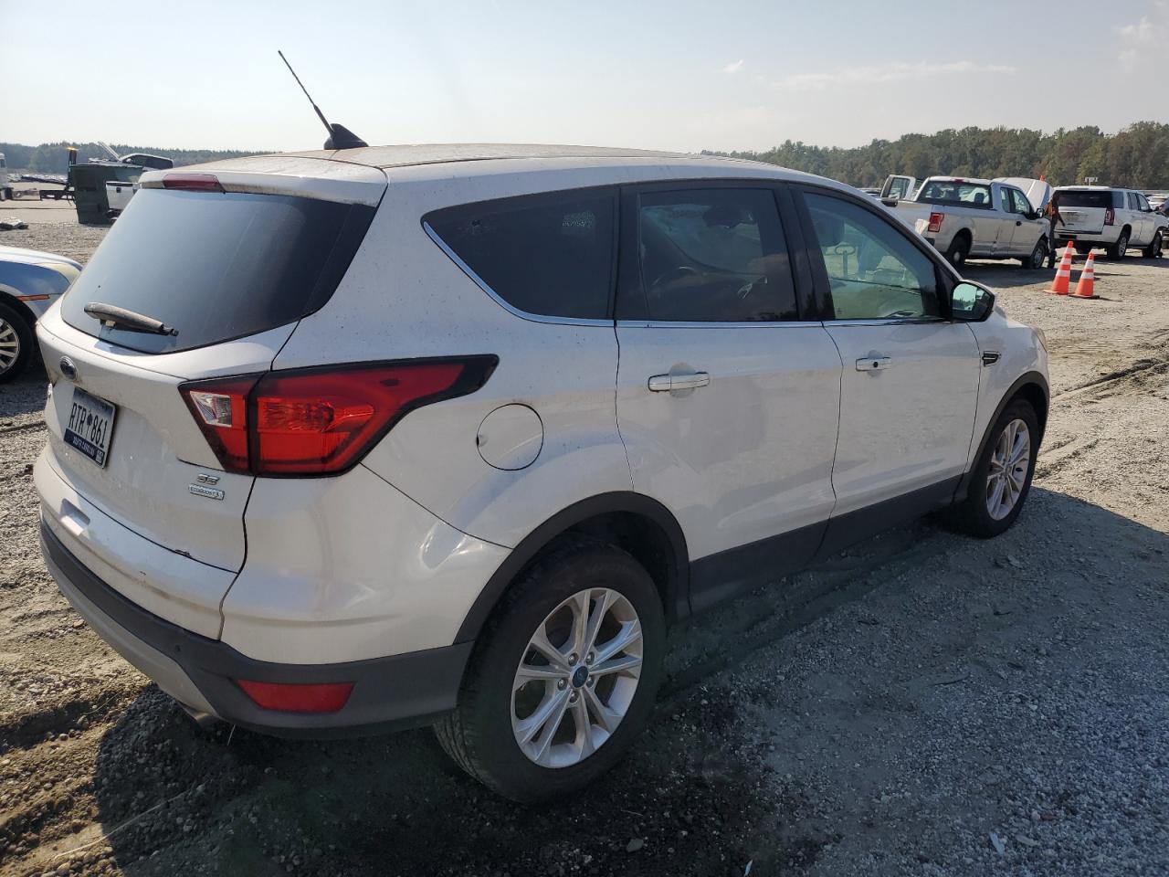 Lot #3301677649 2019 FORD ESCAPE SE