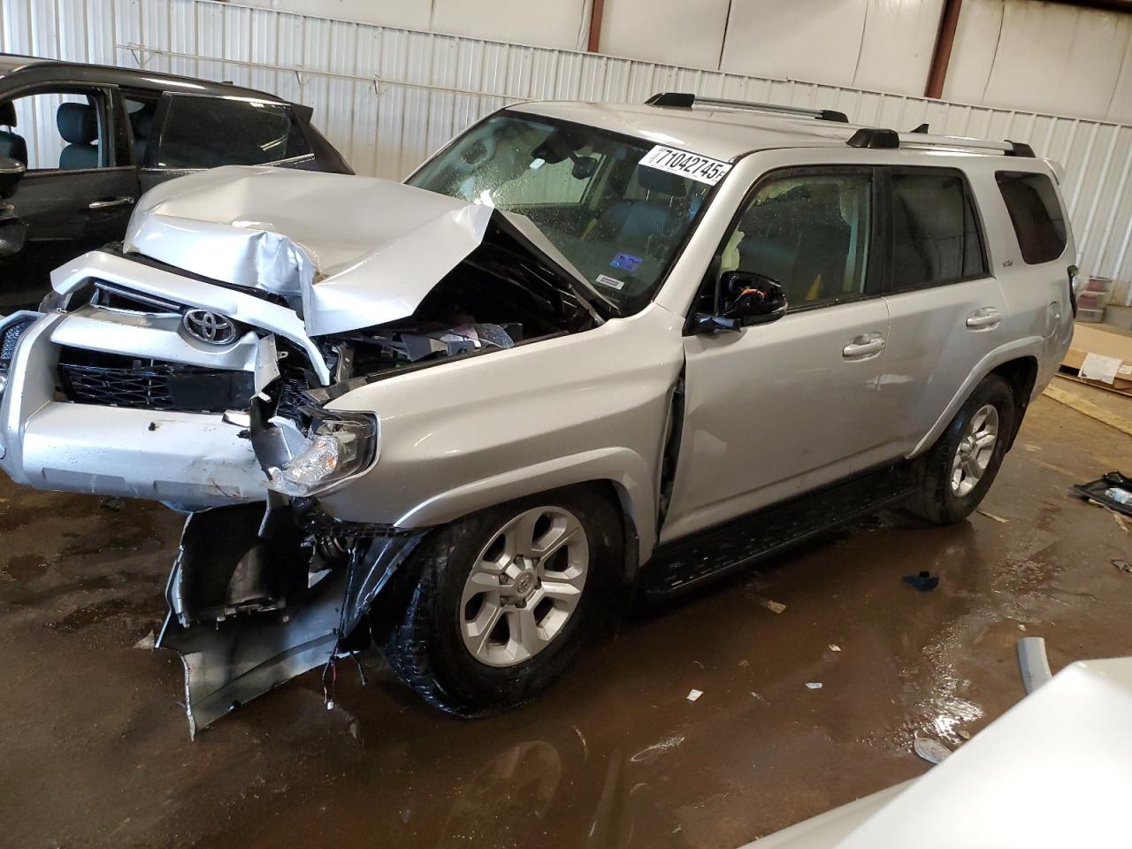 TOYOTA 4RUNNER SR5/SR5 PREMIUM