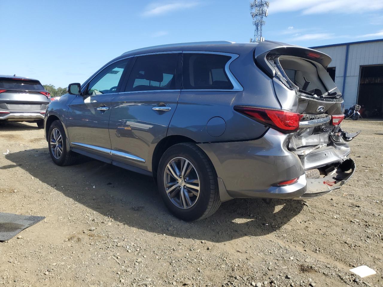 INFINITI QX60 LUXE