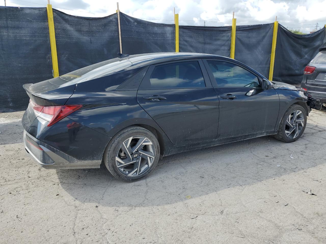 HYUNDAI ELANTRA SEL SPORT